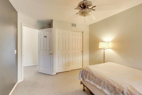 Tiny photo for 697 Providence Lane, Lindenhurst, IL 60046 (MLS # 12435815)