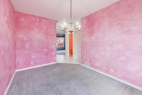 Tiny photo for 697 Providence Lane, Lindenhurst, IL 60046 (MLS # 12435815)