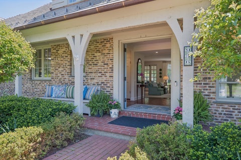 Tiny photo for 936 Sunset Road, Winnetka, IL 60093 (MLS # 12660037)
