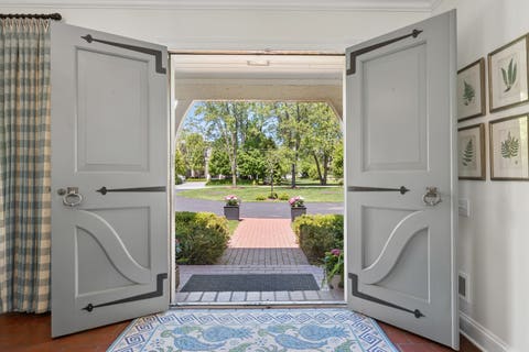 Tiny photo for 936 Sunset Road, Winnetka, IL 60093 (MLS # 12660037)