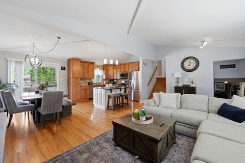 Tiny photo for 8549 Blue Ridge Avenue, Hickory Hills, IL 60457 (MLS # 12658666)