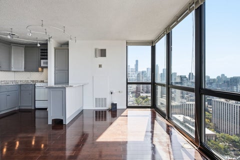 Tiny photo for 1122 N CLARK Street #3202, Chicago, IL 60610 (MLS # 12779591)
