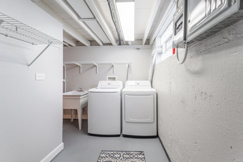 Tiny photo for 10318 S Avers Avenue, Chicago, IL 60655 (MLS # 12682133)