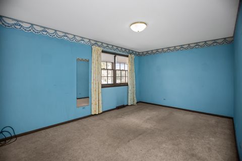 Tiny photo for 134 S Maple Avenue, Hillside, IL 60162 (MLS # 12457108)