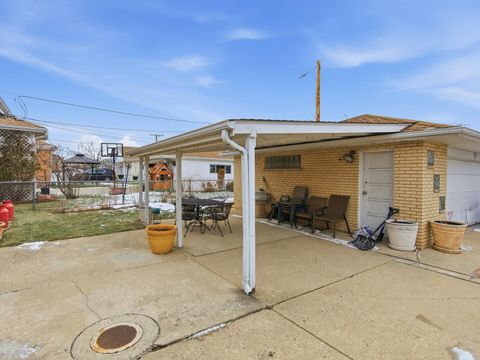 Tiny photo for 4724 N Ozark Avenue, Norridge, IL 60706 (MLS # 12551209)