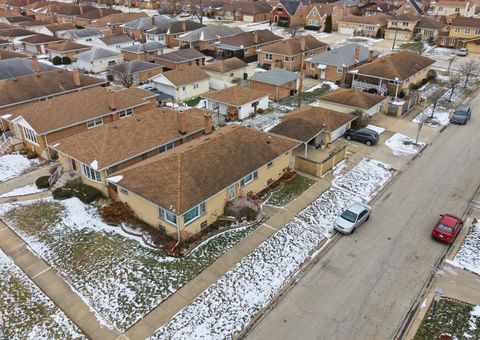 Tiny photo for 4724 N Ozark Avenue, Norridge, IL 60706 (MLS # 12551209)