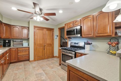 Tiny photo for 16236 Princeton Avenue, Tinley Park, IL 60477 (MLS # 12565045)