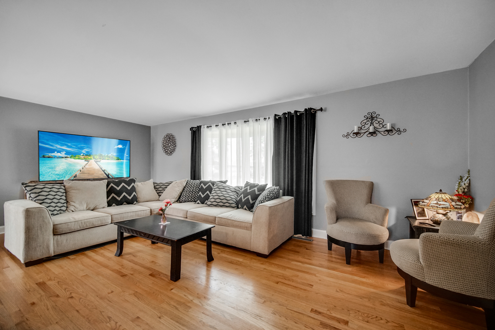5524 La Palm Drive