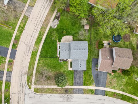 Tiny photo for 322 Hickory Oaks Drive, Bolingbrook, IL 60490 (MLS # 12620161)