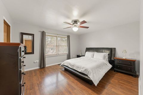 Tiny photo for 322 Hickory Oaks Drive, Bolingbrook, IL 60490 (MLS # 12620161)