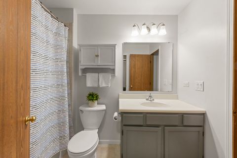 Tiny photo for 322 Hickory Oaks Drive, Bolingbrook, IL 60490 (MLS # 12620161)