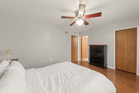 Tiny photo for 322 Hickory Oaks Drive, Bolingbrook, IL 60490 (MLS # 12620161)