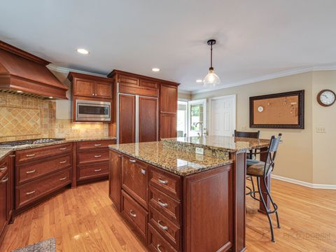 Tiny photo for 1900 Hickory Knoll Drive, Deerfield, IL 60015 (MLS # 12620411)