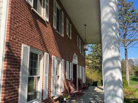 Tiny photo for 1900 Hickory Knoll Drive, Deerfield, IL 60015 (MLS # 12620411)