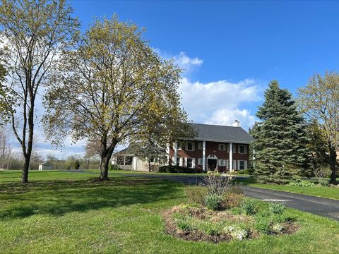 Tiny photo for 1900 Hickory Knoll Drive, Deerfield, IL 60015 (MLS # 12620411)