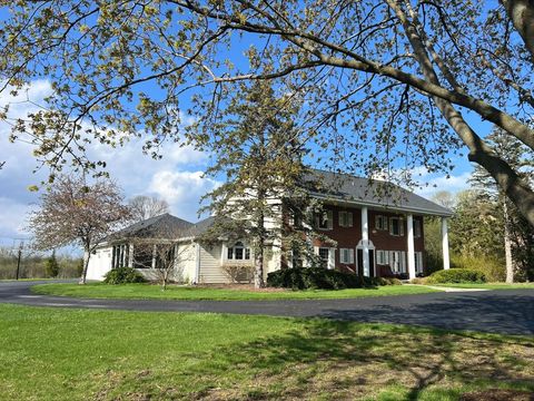 Tiny photo for 1900 Hickory Knoll Drive, Deerfield, IL 60015 (MLS # 12620411)