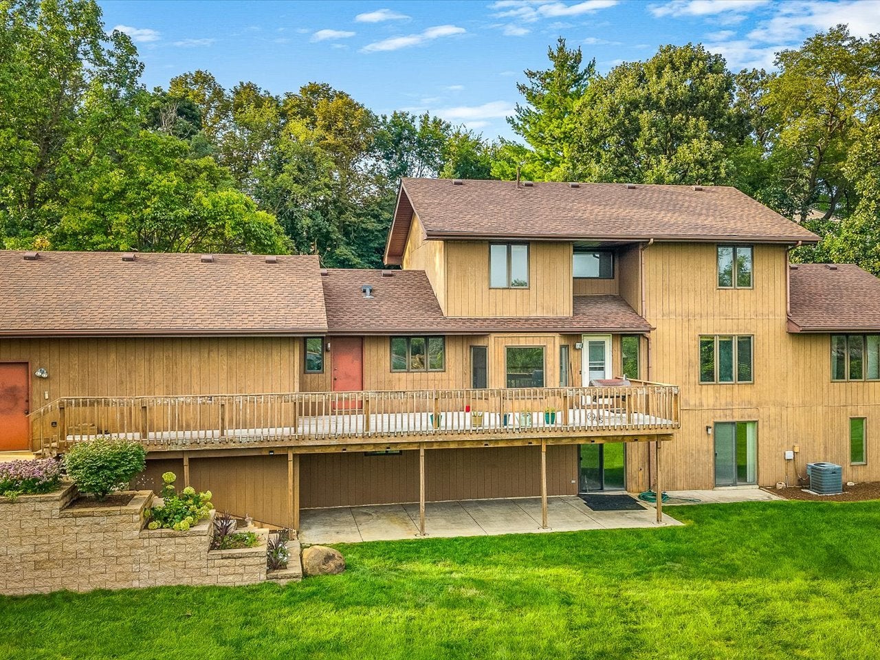2615 Poplar View Bend
