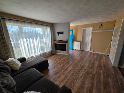 Tiny photo for 803 17th Avenue, Camanche, IA 52730 (MLS # 12624077)