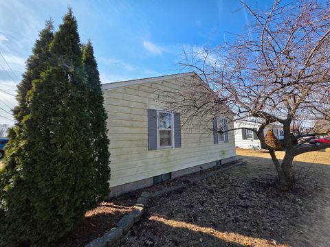 Tiny photo for 803 17th Avenue, Camanche, IA 52730 (MLS # 12624077)