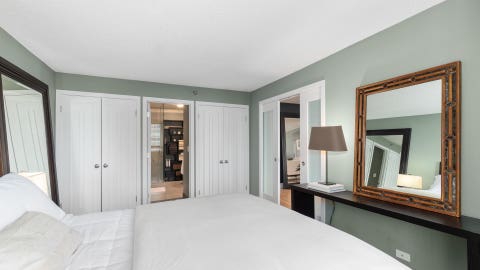 Tiny photo for 33 W Delaware Place #18H, Chicago, IL 60610 (MLS # 12734994)