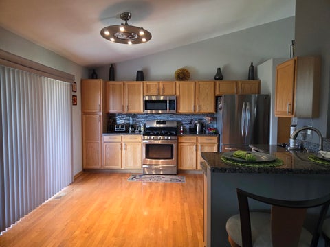 Tiny photo for 18424 Millennium Drive #18424, Tinley Park, IL 60477 (MLS # 12771794)