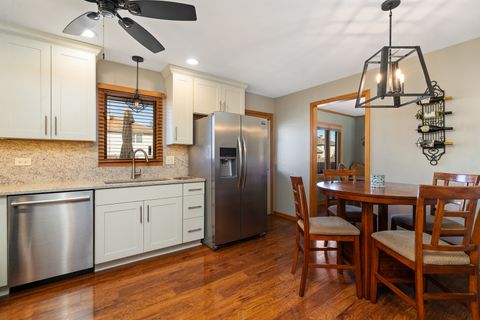 Tiny photo for 8118 Tudor Lane, Tinley Park, IL 60477 (MLS # 12503258)