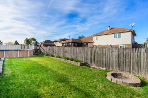 Tiny photo for 8118 Tudor Lane, Tinley Park, IL 60477 (MLS # 12503258)
