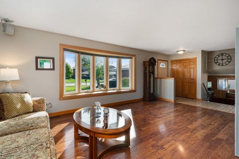 Tiny photo for 8118 Tudor Lane, Tinley Park, IL 60477 (MLS # 12503258)