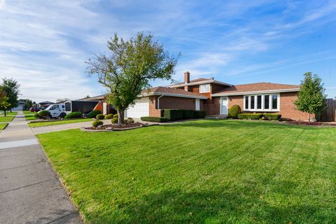 Tiny photo for 8118 Tudor Lane, Tinley Park, IL 60477 (MLS # 12503258)