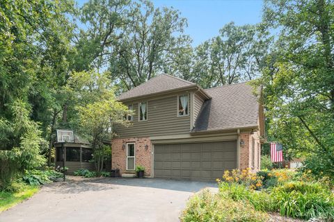 A home in West Chicago