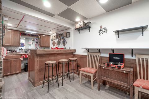 Tiny photo for 41 Siems Drive, Glendale Heights, IL 60139 (MLS # 12587491)