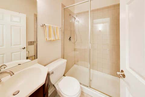 Tiny photo for 320 E 17th Street, Chicago, IL 60616 (MLS # 12724619)