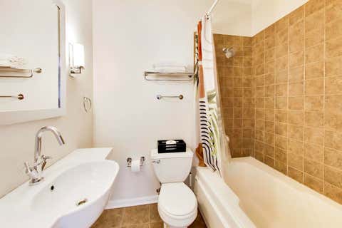 Tiny photo for 320 E 17th Street, Chicago, IL 60616 (MLS # 12724619)