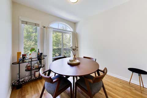 Tiny photo for 320 E 17th Street, Chicago, IL 60616 (MLS # 12724619)