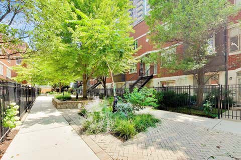 Tiny photo for 320 E 17th Street, Chicago, IL 60616 (MLS # 12724619)