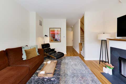 Tiny photo for 320 E 17th Street, Chicago, IL 60616 (MLS # 12724619)
