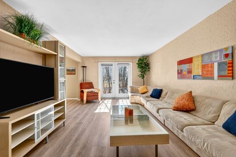 Tiny photo for 4621 HIGH POINT Drive #6, Rockford, IL 61114 (MLS # 12579074)