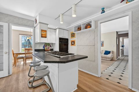 Tiny photo for 4621 HIGH POINT Drive #6, Rockford, IL 61114 (MLS # 12579074)