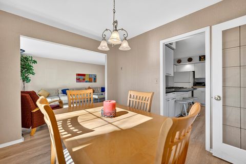 Tiny photo for 4621 HIGH POINT Drive #6, Rockford, IL 61114 (MLS # 12579074)