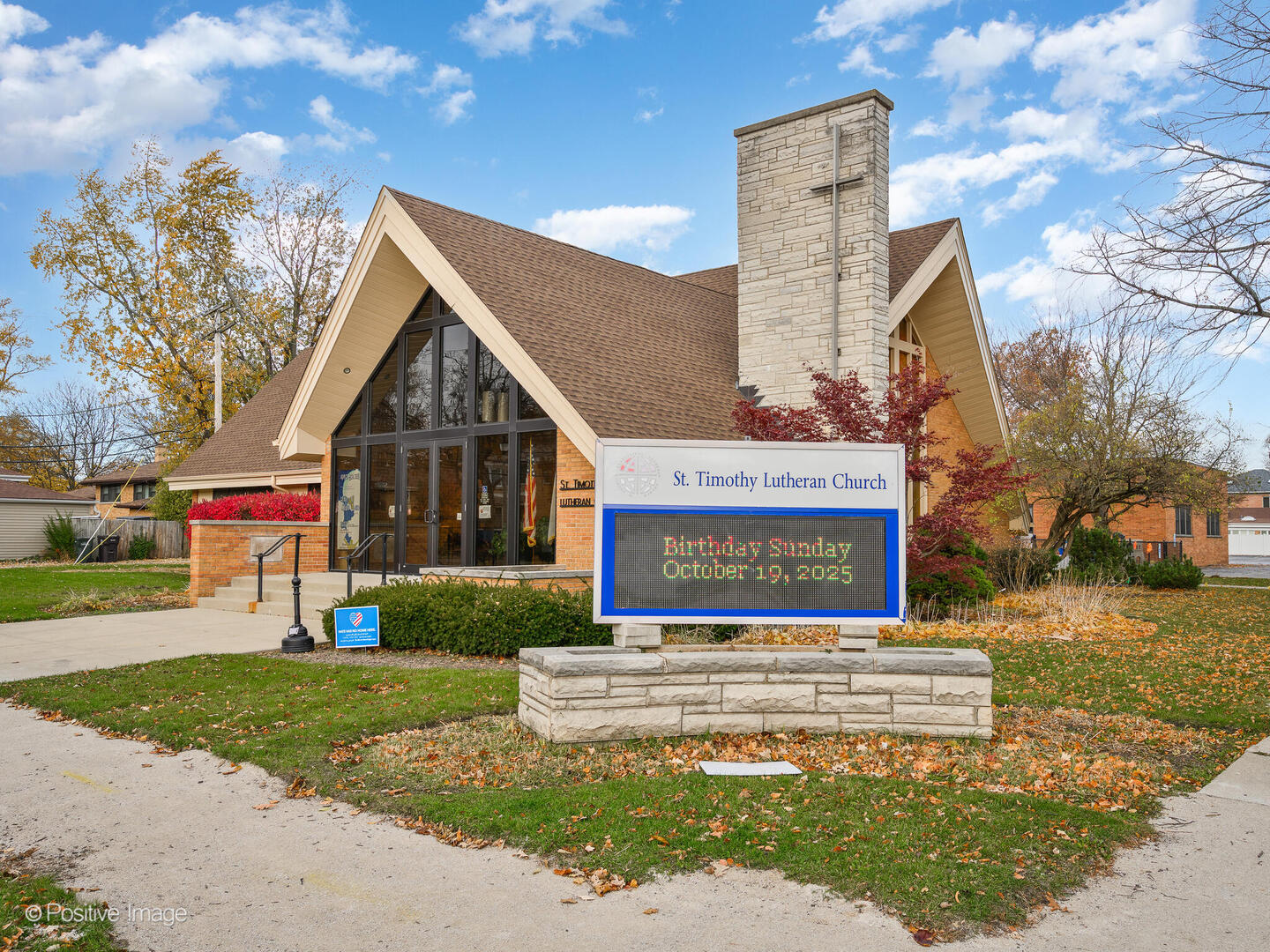 9000 N Kildare Avenue