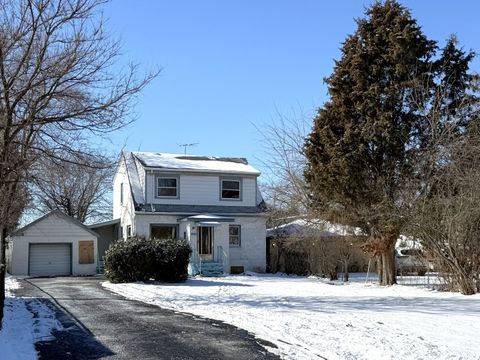 A home in Lyons