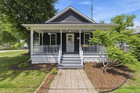 Photo of 390 W Gordon Street, Coal City, IL 60416 (MLS # 12655281)