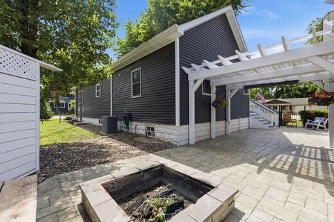 Tiny photo for 390 W Gordon Street, Coal City, IL 60416 (MLS # 12655281)