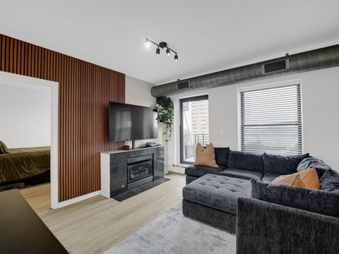 Tiny photo for 4537 S Drexel Boulevard #503, Chicago, IL 60653 (MLS # 12519610)