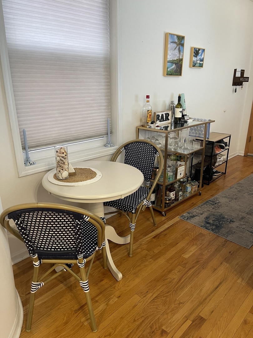 870 W Lill Avenue 2