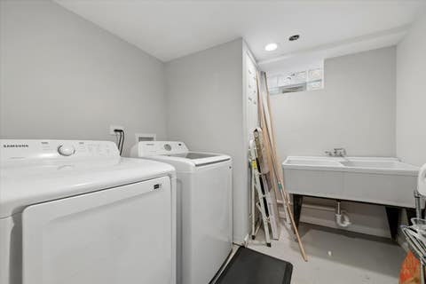 Tiny photo for 3114 W Jerome Street, Chicago, IL 60645 (MLS # 12730691)