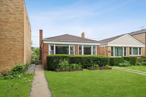 Tiny photo for 3114 W Jerome Street, Chicago, IL 60645 (MLS # 12730691)