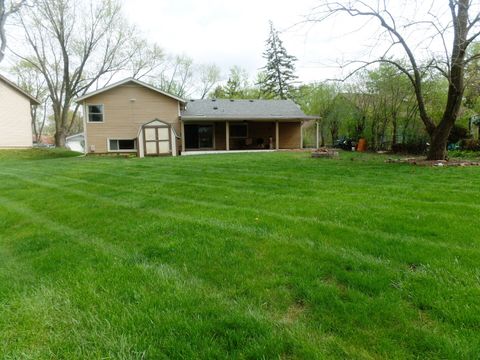 Tiny photo for 5910 N Bradley Court, Hanover Park, IL 60133 (MLS # 12625819)