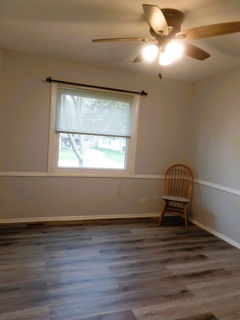 Tiny photo for 5910 N Bradley Court, Hanover Park, IL 60133 (MLS # 12625819)