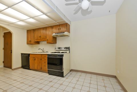 Tiny photo for 9520 S Mayfield Avenue #211N, Oak Lawn, IL 60453 (MLS # 12620851)